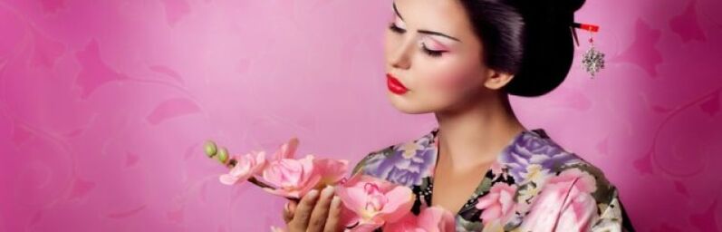 Λεπτό γιαπωνέζικο κορίτσι